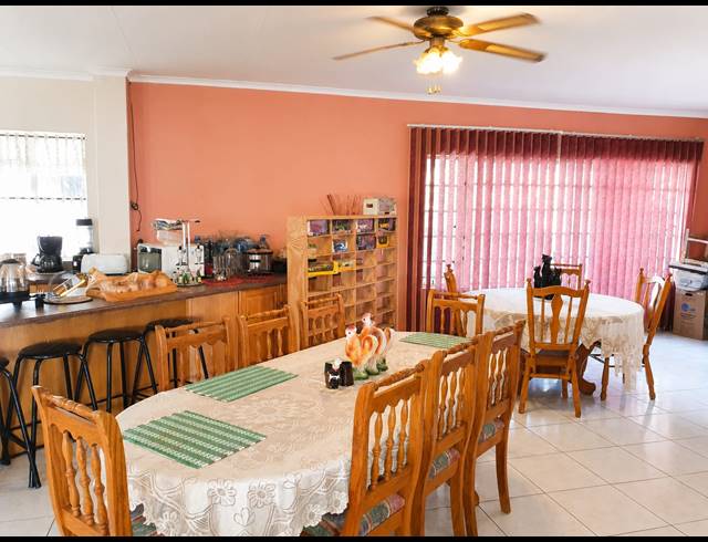 5 BEDROOM FREEHOLD FOR SALE IN CASHAN